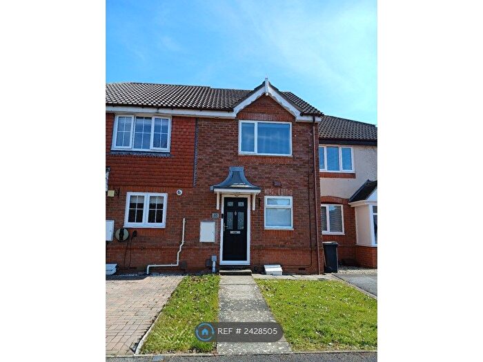 2 Bedroom Terraced House To Rent In Mallard Close, Swindon, SN3