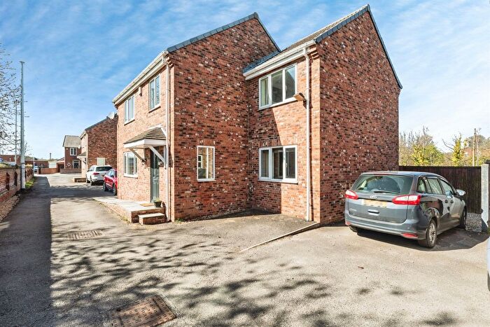 4 Bedroom Detached House For Sale In Weeland Road, Knottingley, WF11