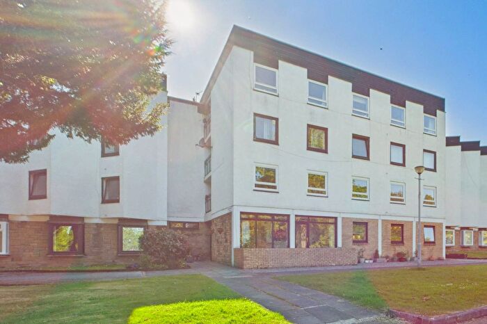 2 Bedroom Flat For Sale In Brandon House, Hamilton, ML3