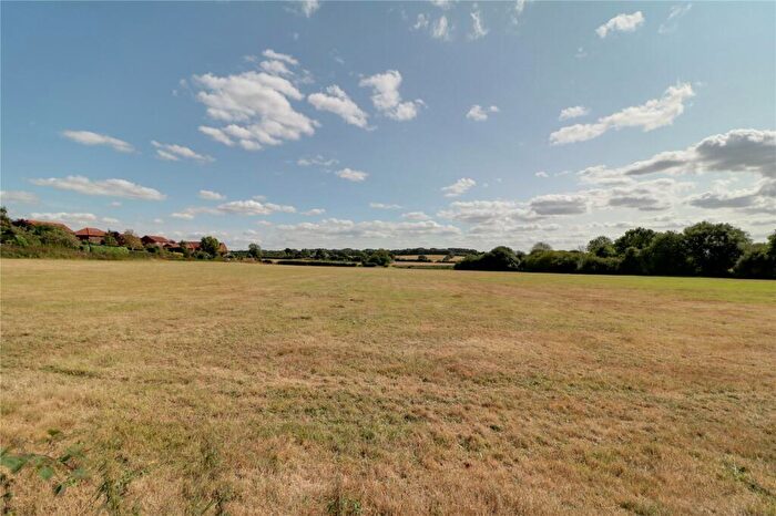 2 Bedroom Bungalow For Sale In Kingsdale, Scunthorpe, Lincolnshire, DN17