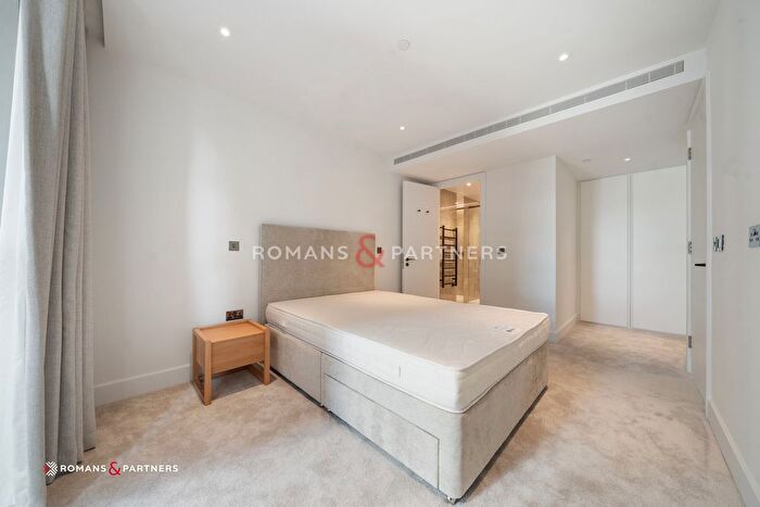 2 Bedroom Flat To Rent In Reflection Apartments, White City Living, W12