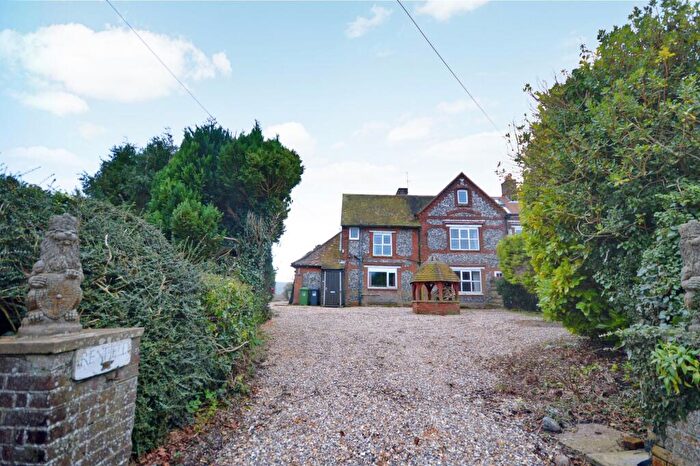 4 Bedroom Semi-Detached House For Sale In Weybourne, Holt, NR25