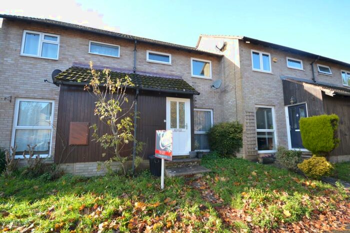 2 Bedroom Terraced House To Rent In Bankview, Lymington, Hampshire, SO41