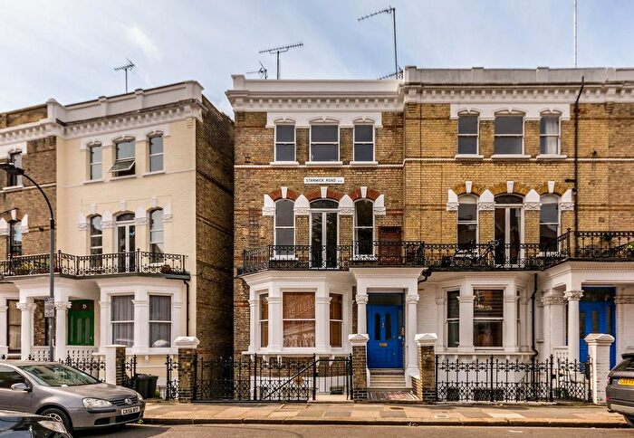 1 Bedroom Flat To Rent In Stanwick Road, London, W14