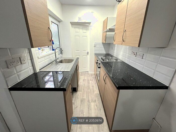 2 Bedroom Terraced House To Rent In Astley Avenue, Coventry, CV6