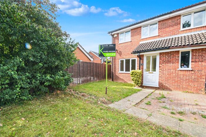 3 Bedroom Semi-Detached House To Rent In Sprites Lane, Ipswich, IP8
