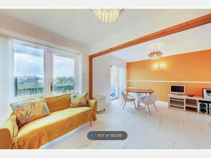 3 Bedroom Terraced House To Rent In St. Peter's Court, Newcastle Upon Tyne, NE6