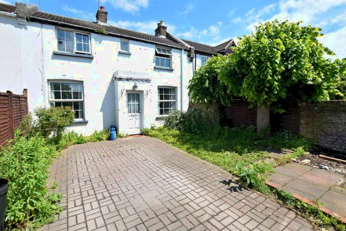 2 Bedroom Terraced House To Rent In Nyewood Place, Bognor Regis, PO21