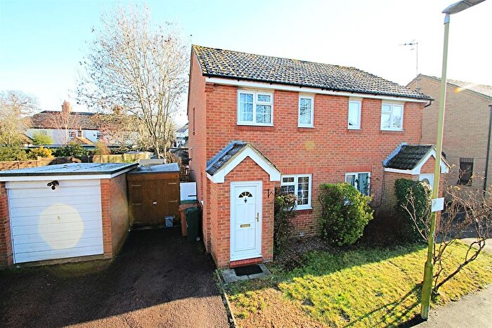 2 Bedroom Semi-Detached House For Sale In Roman Gardens, Kings Langley, WD4