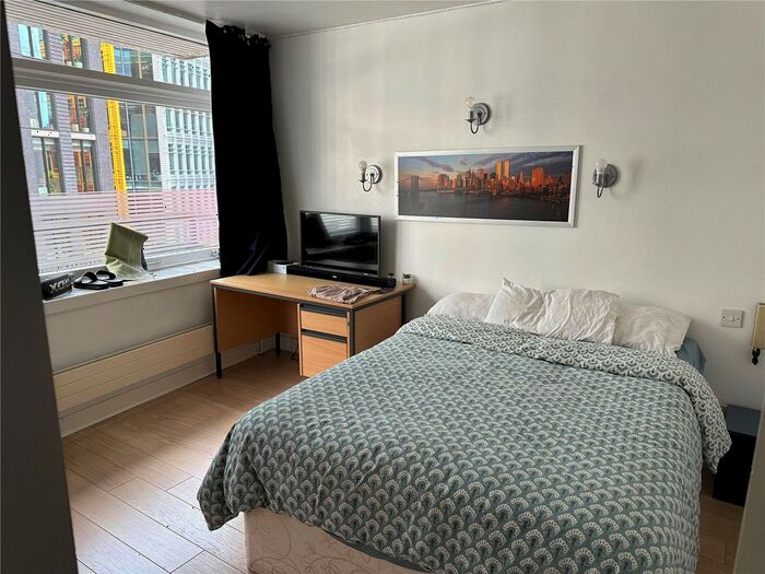 2 Bedroom Flat To Rent In St. Giles High Street, London, WC2H