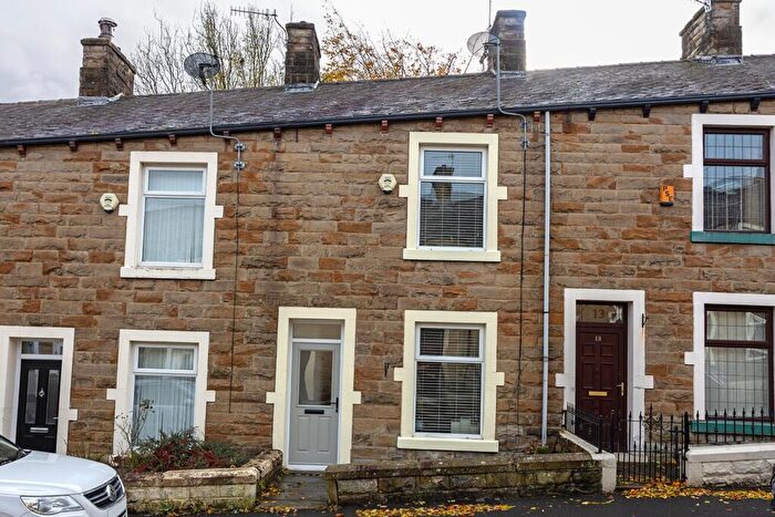 2 Bedroom Terraced House To Rent In Padiham, Lancashire, BB12