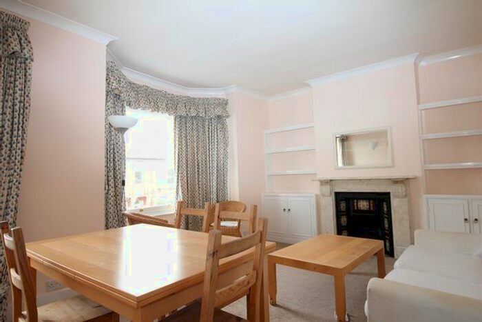 1 Bedroom Flat To Rent In Rotherwood Road, London, SW15
