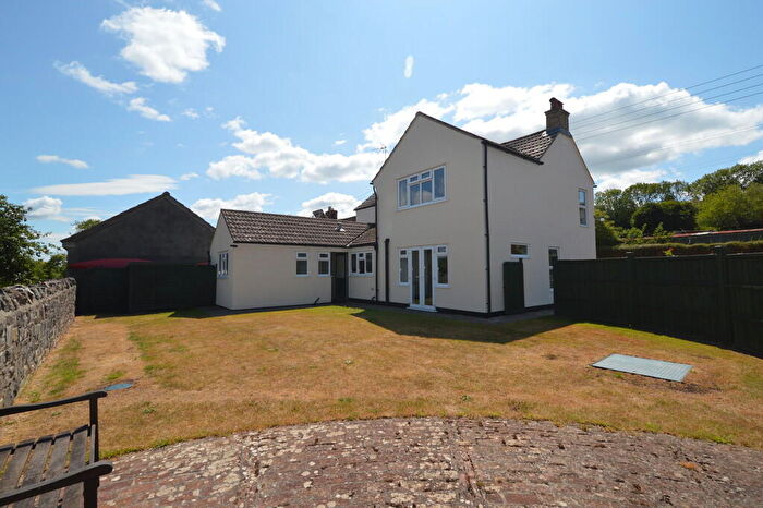 3 Bedroom Cottage To Rent In Latcham, BS28