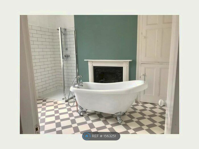 3 Bedroom Terraced House To Rent In West Cliff Road, Ramsgate, CT11