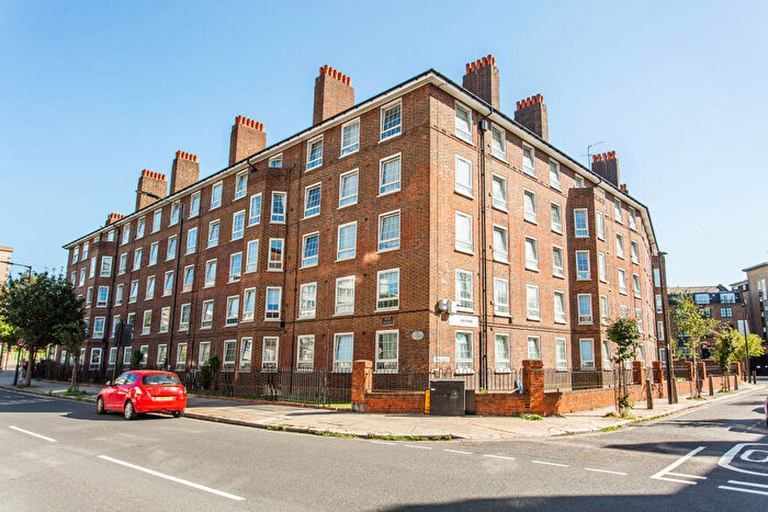 4 Bedroom Flat To Rent In Ada House, Ada Place, Tower Hamlets, London, E2