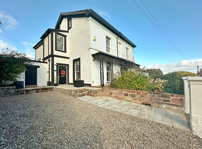 4 Bedroom Semi-Detached House For Sale In Palm Hill, Prenton, CH43