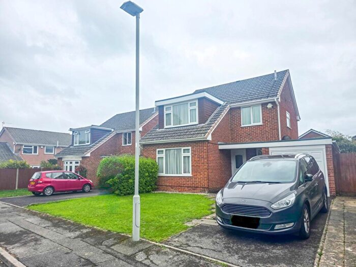 4 Bedroom Detached House To Rent In Countess Close, Wimborne, BH21