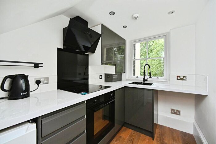 1 Bedroom Flat For Sale In Springfield Road, Brighton, BN1