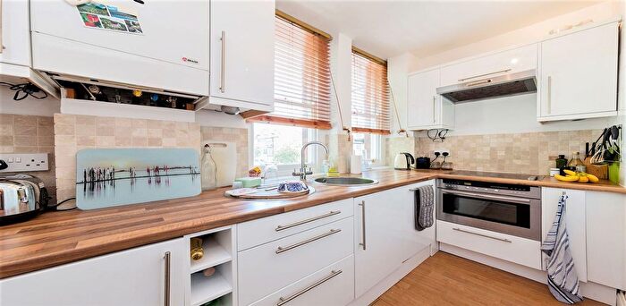 2 Bedroom Flat To Rent In Salisbury Road, Harrow, HA1