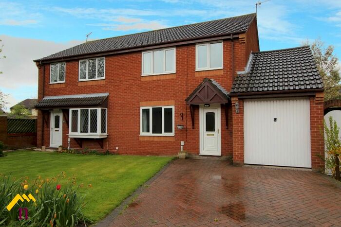 3 Bedroom Semi-Detached House To Rent In Pelham Close, Beverley, HU17