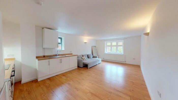 1 Bedroom Flat To Rent In Lansdowne Road, Hove, BN3