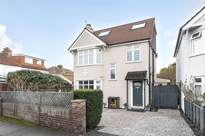 4 Bedroom Detached House For Sale In Brampton Gardens, Hersham, KT12