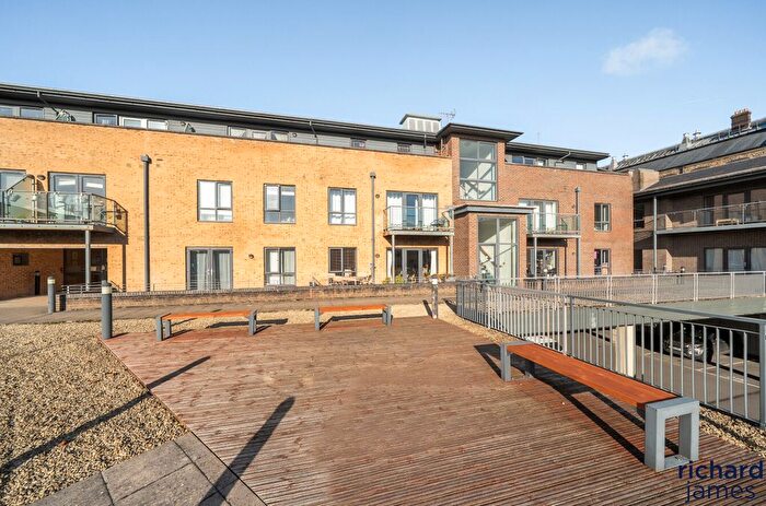 1 Bedroom Flat For Sale In King House, Firefly Avenue, Swindon, SN2