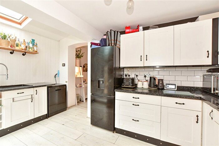 2 Bedroom End Terrace House For Sale In Clarence Road, Newport, Isle Of Wight, PO30