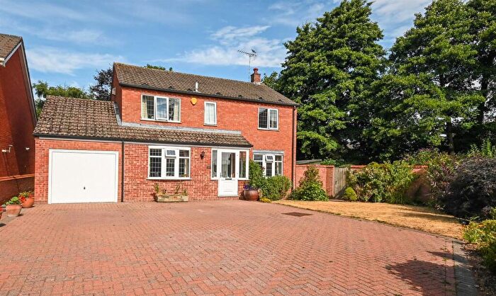 4 Bedroom Detached House For Sale In Park Road, Barton Under Needwood, Burton-On-Trent, DE13