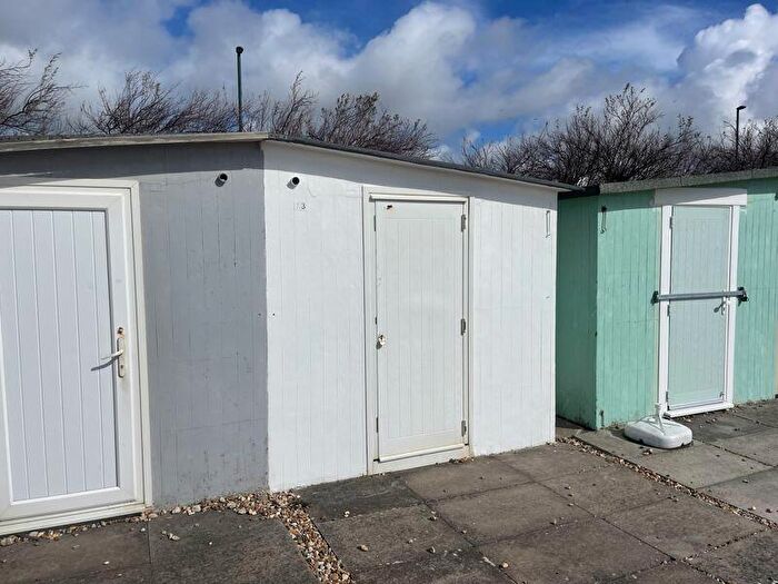 Semi-Detached House For Sale In Bognor Regis, West Sussex, PO21