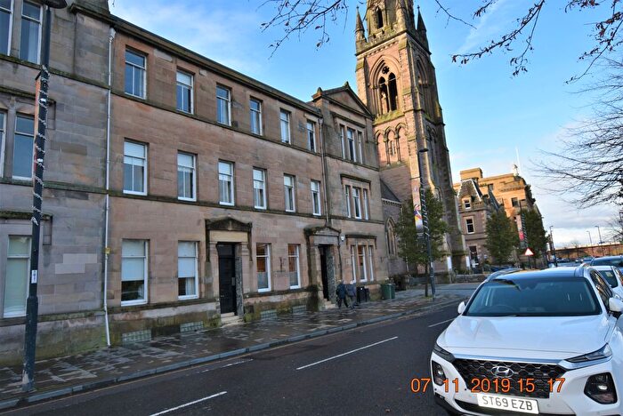 3 Bedroom Flat To Rent In Perth, Perth And Kinross, PH1