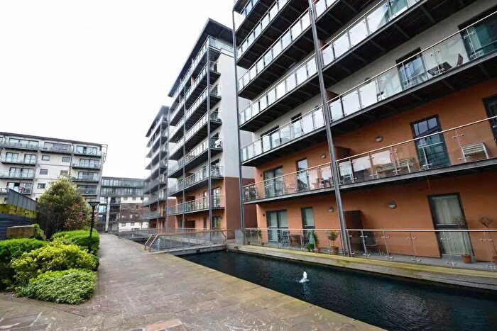 2 Bedroom Flat For Sale In Pollard Street, Manchester, M4