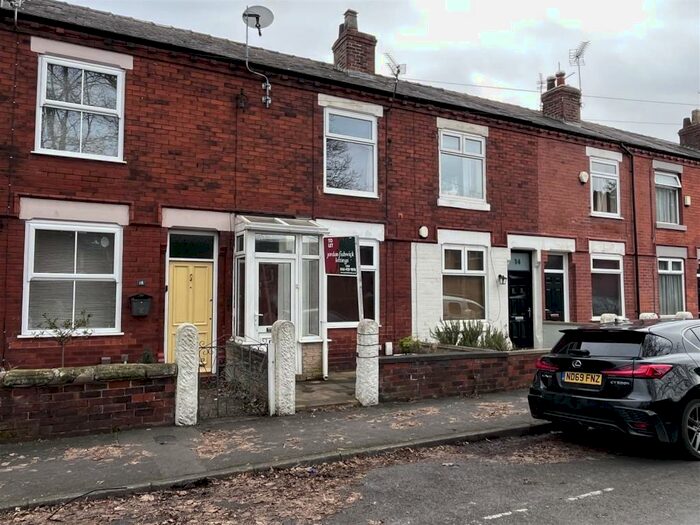 2 Bedroom House To Rent In Harley Road, Sale, M33