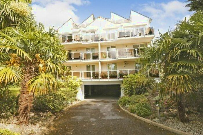 2 Bedroom Property To Rent In Haven Road, Poole, BH13