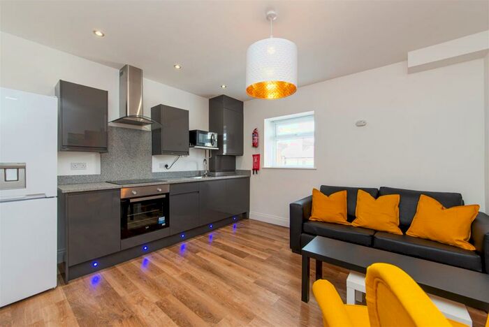3 Bedroom Apartment To Rent In Ridley Place, City Centre, Newcastle Upon Tyne, NE1
