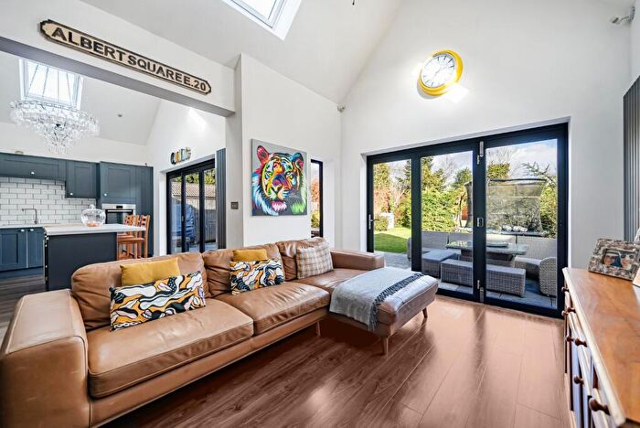 4 Bedroom Bungalow For Sale In Meadow Way, Dorney Reach, Buckinghamshire, SL6