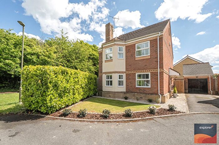 4 Bedroom Detached House For Sale In Middle Furlong, Didcot, OX11