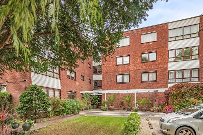 2 Bedroom Flat To Rent In Hillcroft Crescent, Hillcroft Cresent, W5