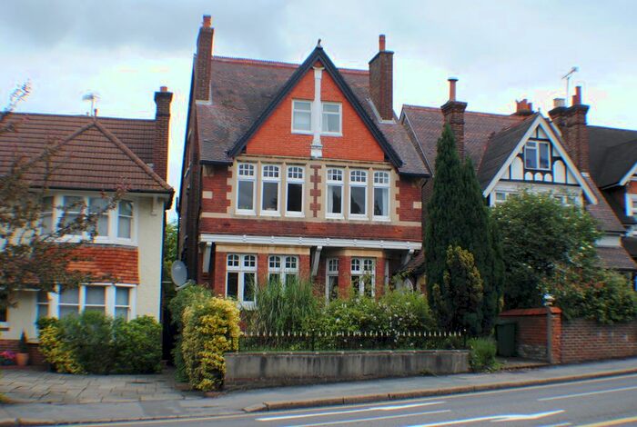 2 Bedroom Flat To Rent In Reigate Road, Reigate, Surrey RH2