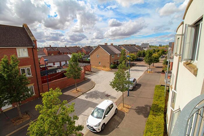 2 Bedroom Apartment To Rent In Stanley Avenue, Cambridge, CB4