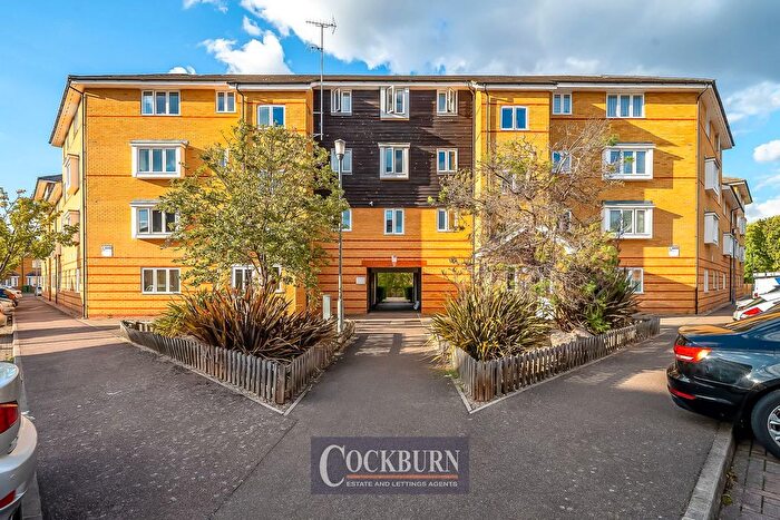 2 Bedroom Flat For Sale In Stanley Close, New Eltham, SE9