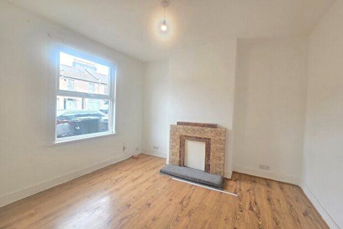3 Bedroom Property To Rent In Scotland Green Road North, Enfield, EN3