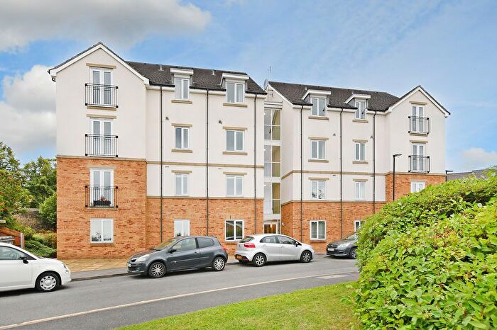 2 Bedroom Flat For Sale In Weston View, Crookes, Sheffield, S10