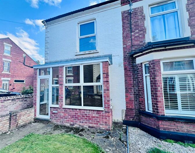 5 Bedroom End Of Terrace House To Rent In Chestnut Grove, West Bridgford, Nottingham, NG2