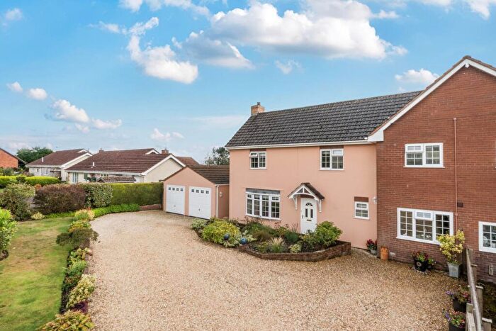 4 Bedroom Semi-Detached House For Sale In Pennymoor, Tiverton, Devon, EX16