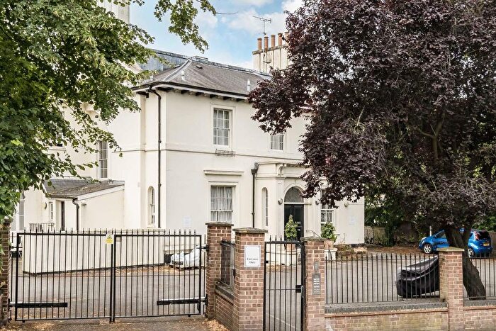 Studio To Rent In Leigham Court Road, London, SW16