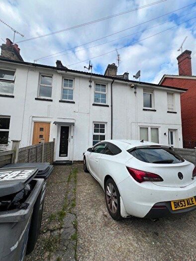 2 Bedroom Terraced House To Rent In Bournemouth, BH1