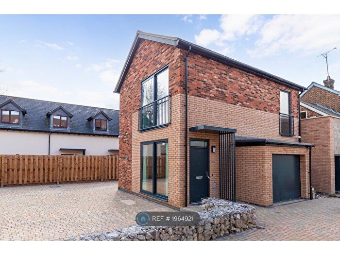 1 Bedroom Flat To Rent In Avenue Mews, Flitwick, MK45