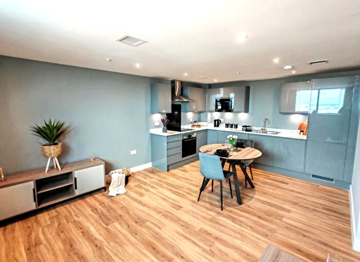 2 Bedroom Flat To Rent In Grange Road, Middlesbrough, TS1