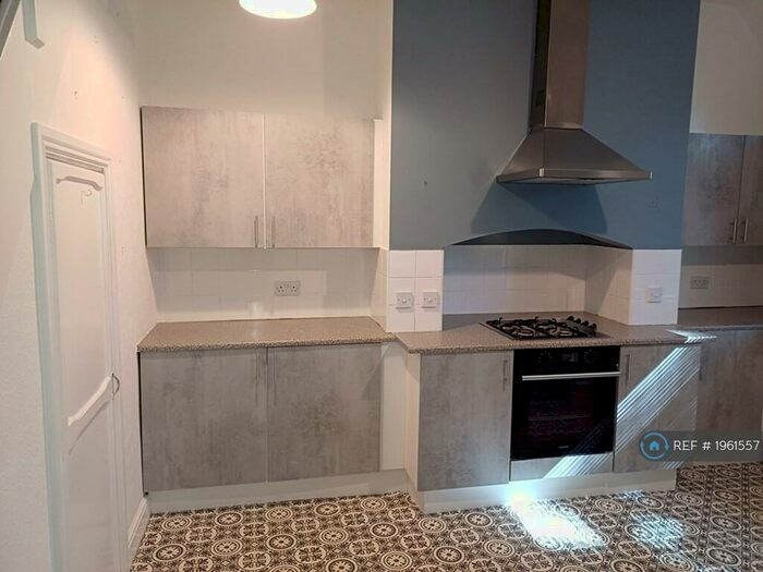 2 Bedroom Terraced House To Rent In Coalshaw Green Road, Oldham, OL9